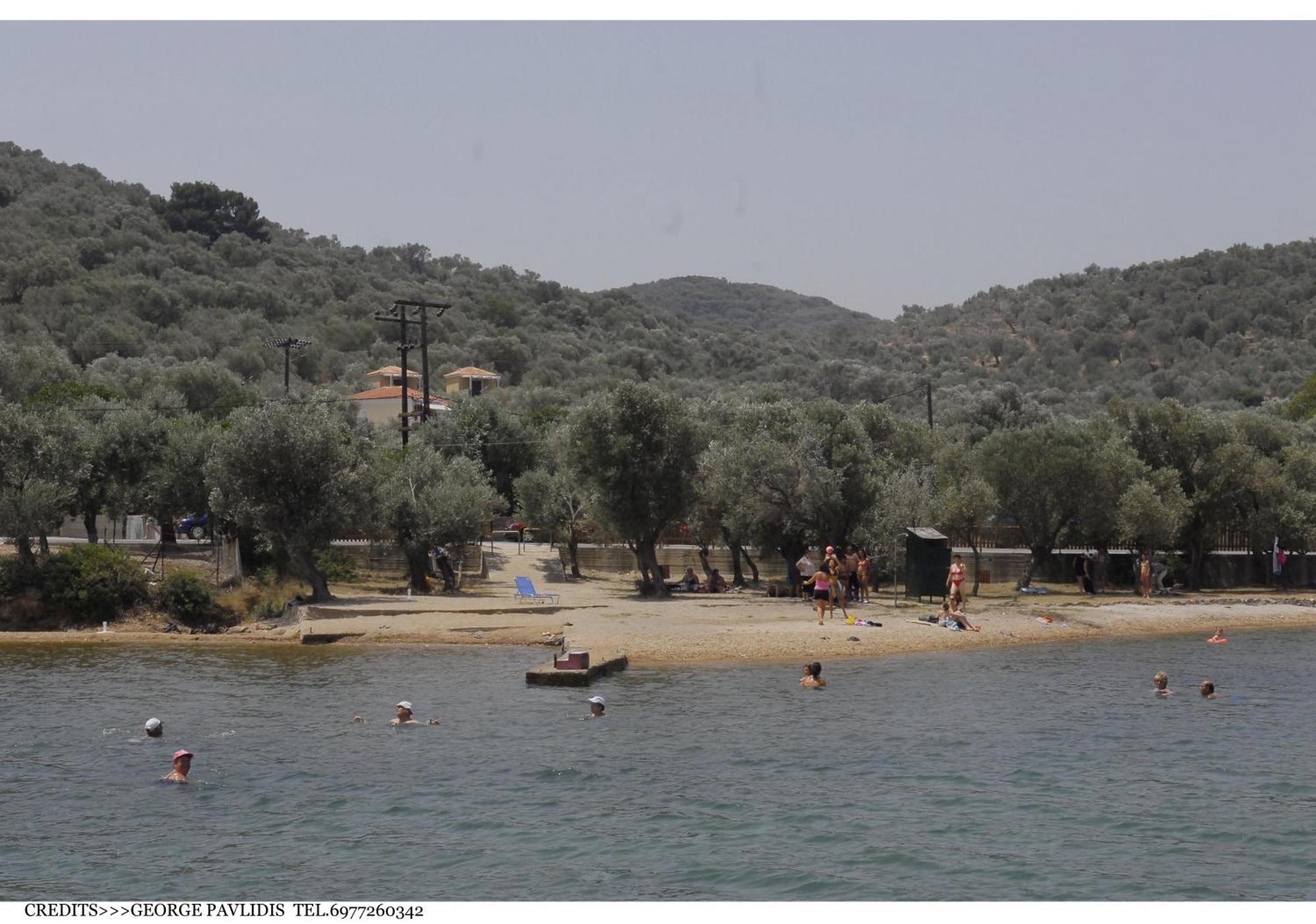 Hotel Gera'S Olive Grove - Elaionas Lesvou à Marmaro  Extérieur photo