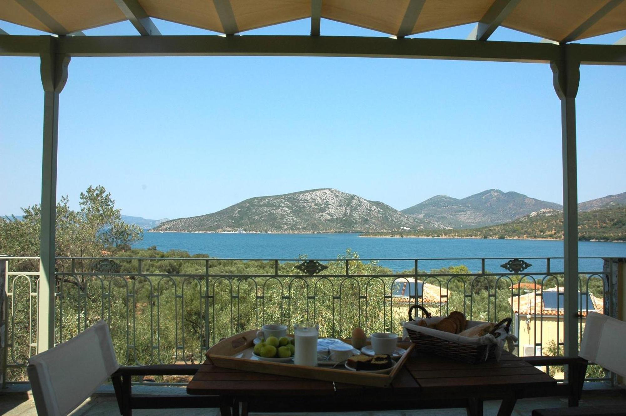 Hotel Gera'S Olive Grove - Elaionas Lesvou à Marmaro  Extérieur photo