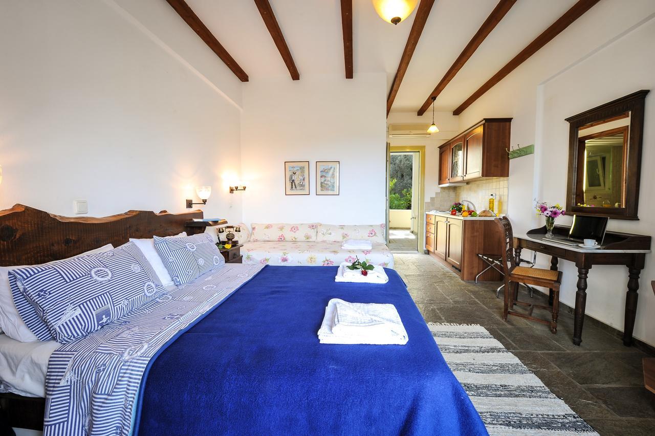 Hotel Gera'S Olive Grove - Elaionas Lesvou à Marmaro  Extérieur photo